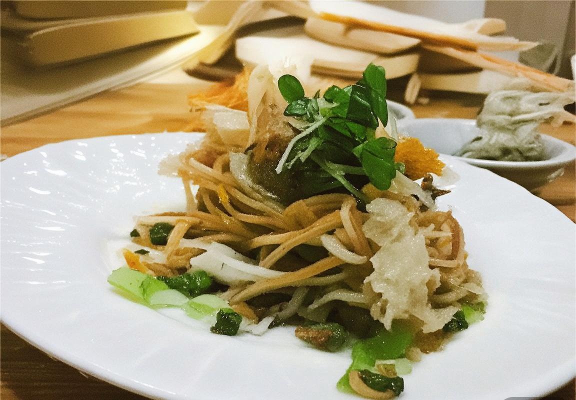 荷法对决前瞻：荷兰主场迎战法国，战术布局与关键球星分析